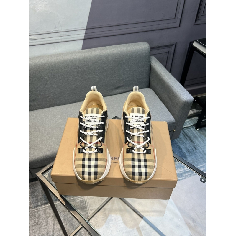 B**rry sneakers